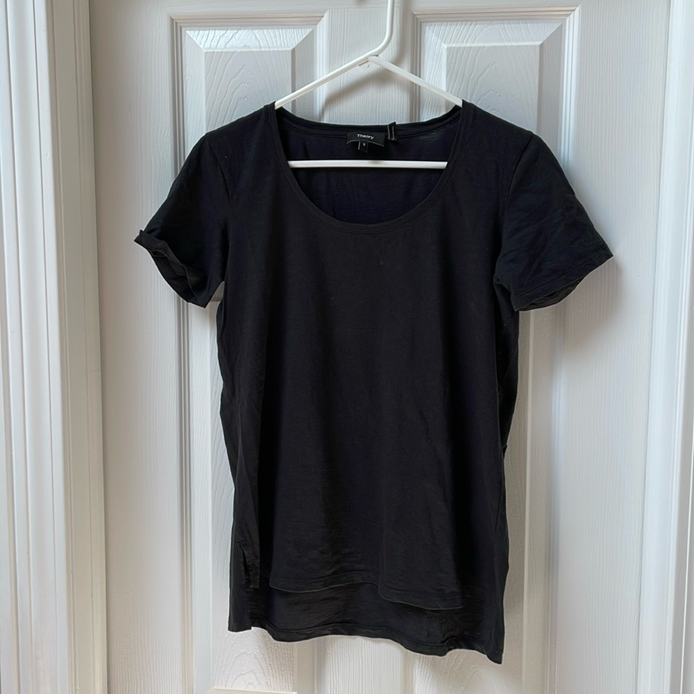 Theory tee shirt